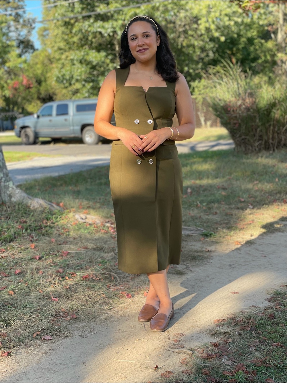 White House Black Market Olive Green Sleeveless Button-Front Midi Dress
